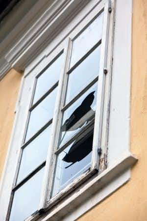 Student Gets Multiple Cuts From Broken School Window
